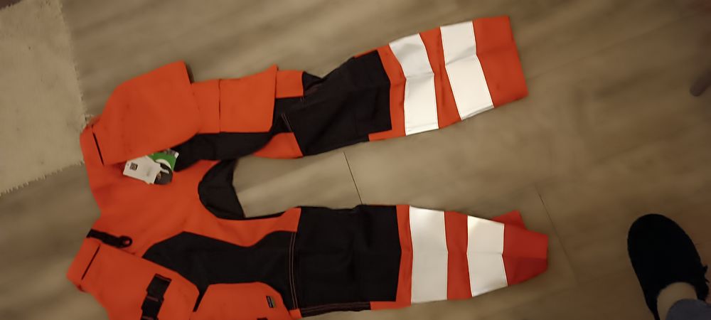 V&ecirc;tements pour travaux ext&eacute;rieurs avec r&eacute;fl&eacute;chissants Vêtements