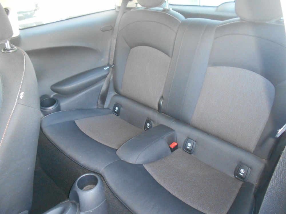 One Hatch 3 Portes 102 ch 2015 occasion 73420 Drumettaz-Clarafond