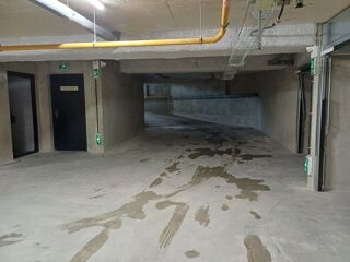 Parking / Garage  louer 12 m
