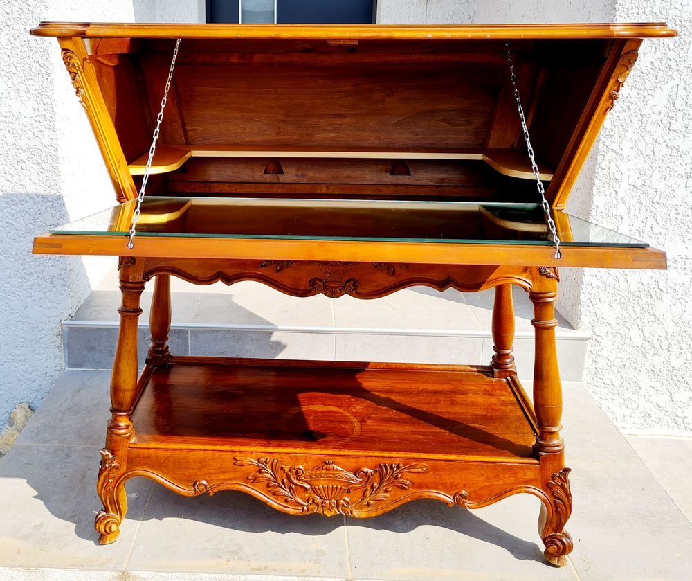 P&eacute;trin meuble TV, bar, style proven&ccedil;al en noyer avec miroir Meubles