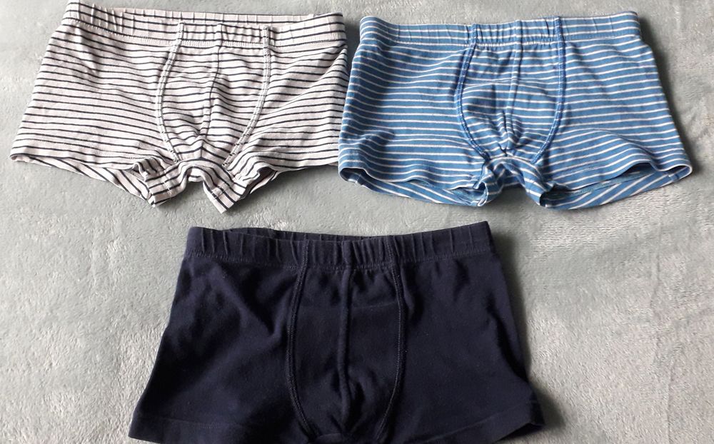 Lot 3 boxers, T. 6-8 ans, marque C.F.K Vtements enfants