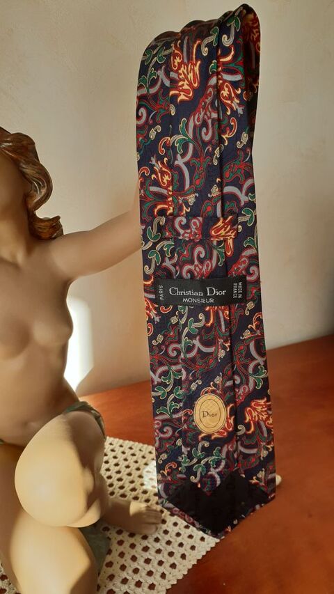 cravates en soie naturelle haute couture 25 Saint-Lonard (62)
