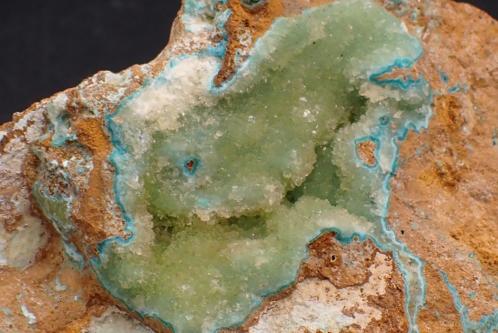 S&eacute;n&eacute;galite &amp; Turquoise , Mont Kouroudiako , Diakouma , Saray 