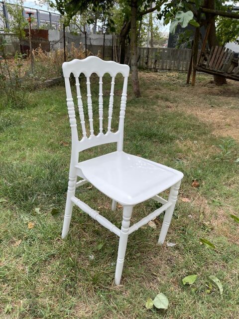 Chaise Napolon 22 Bobigny (93)