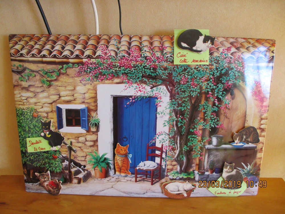 Tableau M&eacute;tal Magn&eacute;tique Couleur avec 7 Chats. Décoration