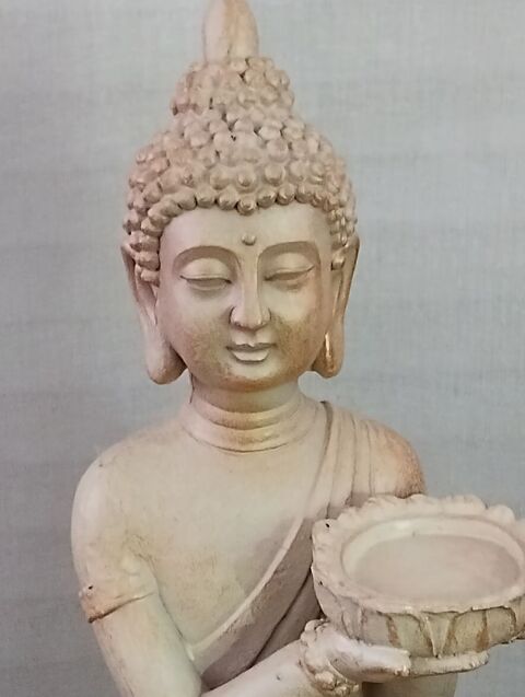 Bouddha à genoux / NEUF 30 Bretignolles-sur-Mer (85)