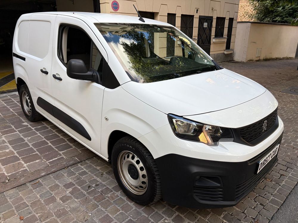 Partner PARTNER FOURGON STANDARD 1000 KG BLUEHDI 100 S&S BVM5 GRIP 2020 occasion 92370 Chaville
