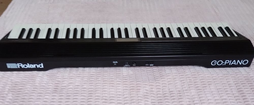 Piano Go Roland 61 touches+housse+bo&icirc;te Audio et hifi