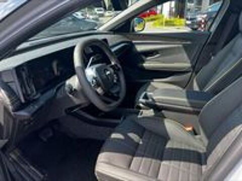 M&eacute;gane Megane E-Tech 220 ch autonomie confort AC22 Iconic 2024 occasion 95220 Pierrelaye