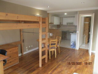  Appartement à louer 2 pièces 32 m²