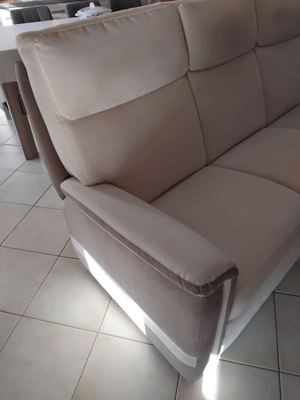 Canap&eacute; et fauteuil Meubles