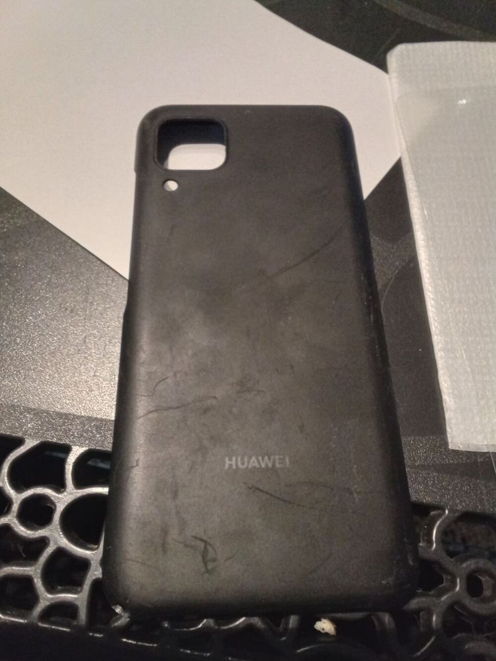 Coque de t&eacute;l&eacute;phone Huawei +protection de verre Téléphones et tablettes
