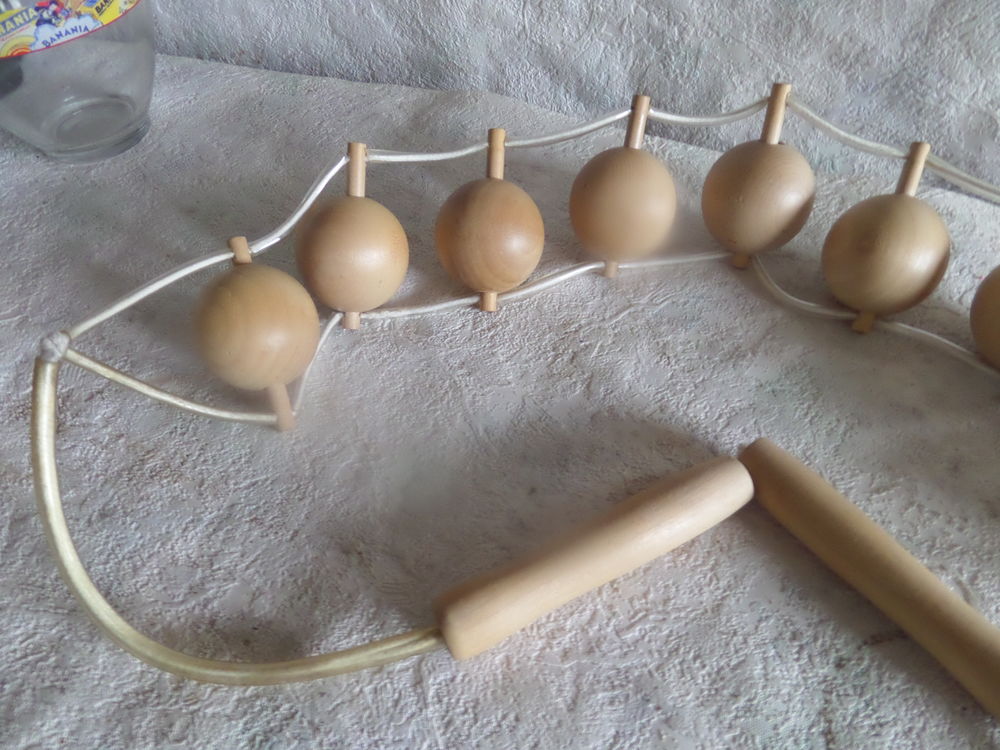 sangle de boulles pour le massage du dos et de la nuque Sports