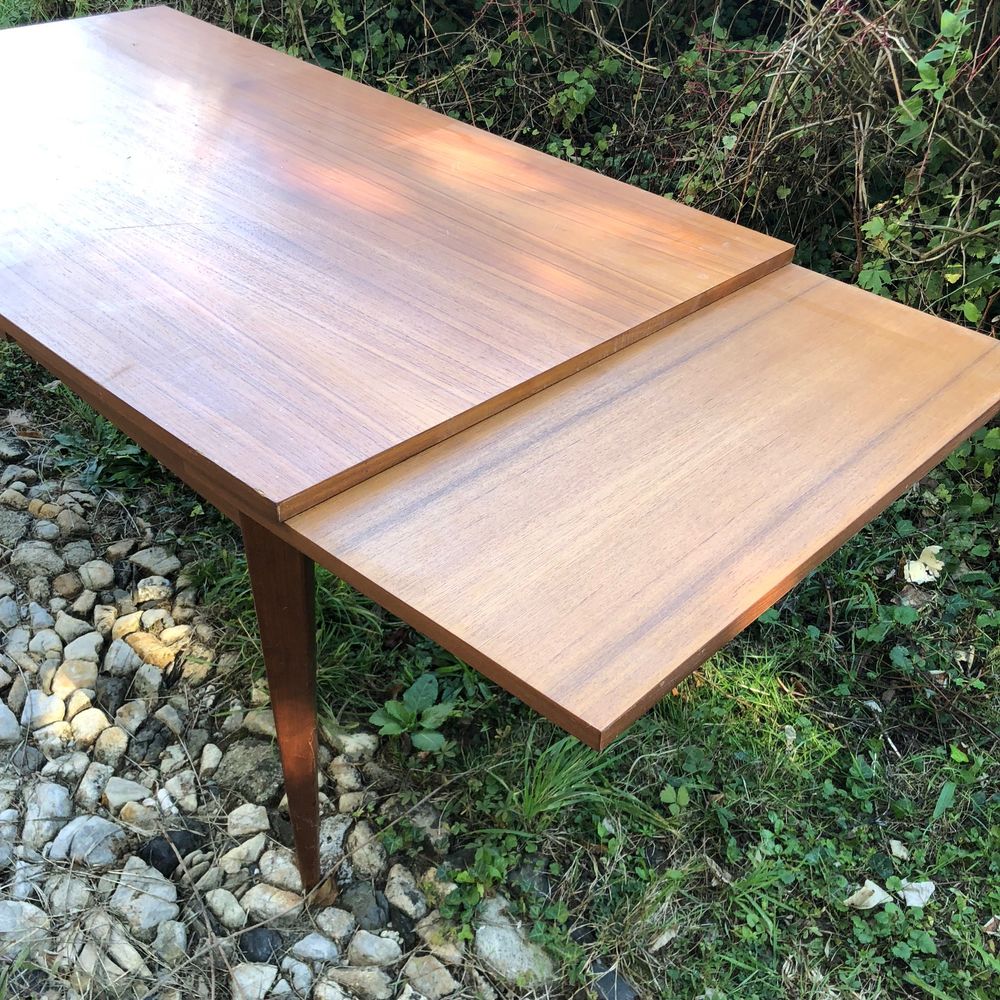 Table design style Scandinave Meubles