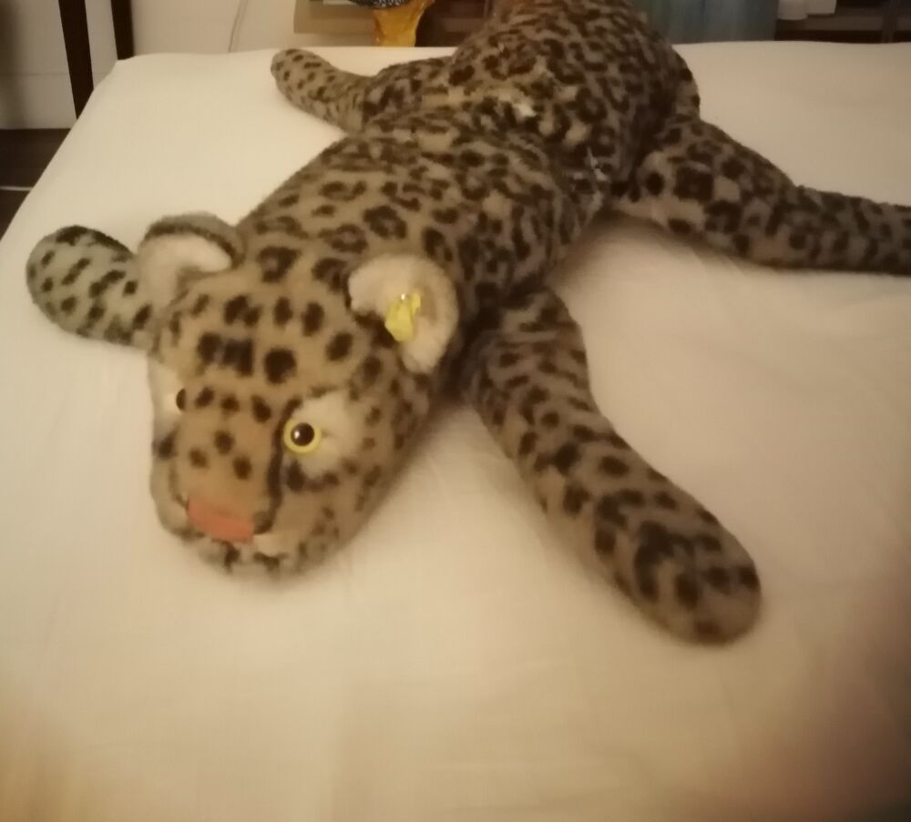 L&eacute;opard peluche Jeux / jouets