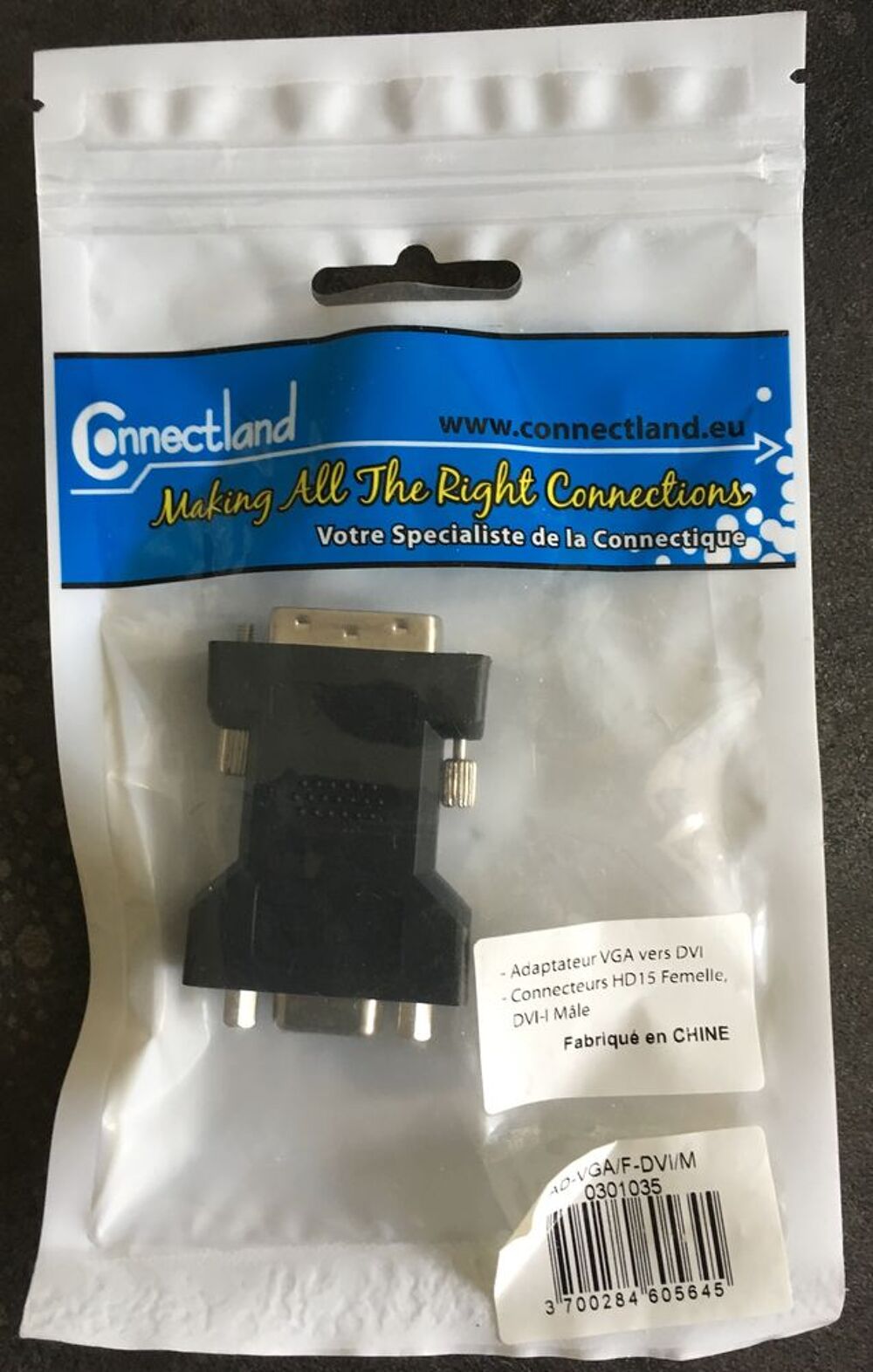 Adaptateur HD15hd femelle vers DVI-I m&acirc;le Matériel informatique