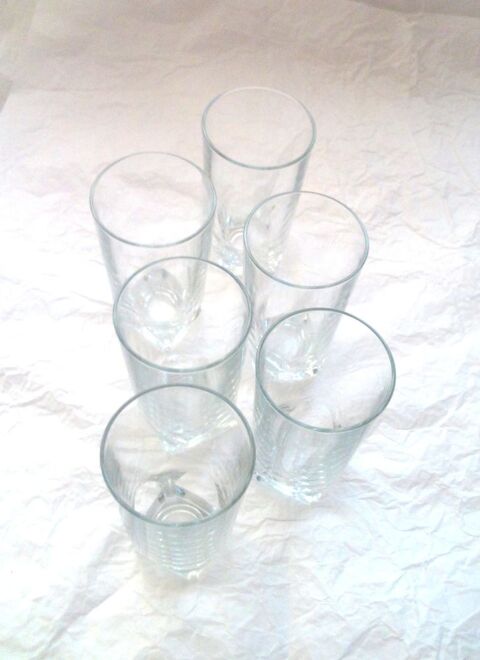 6 verres longs base carr�e 9 Villeurbanne (69)