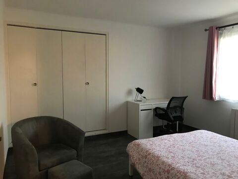  Appartement � louer 3/4 pi�ces 92 m� Marguerittes