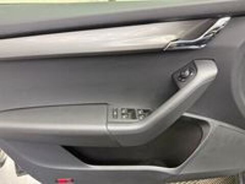 Octavia Combi 2.0 TDI 150 ch SCR FAP DSG7 Edition 2019 occasion 69120 Vaulx-en-Velin