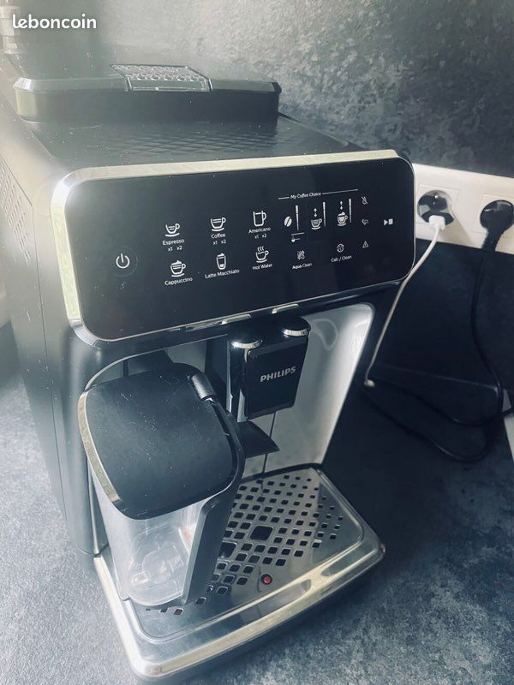 PHILIPS Series 3200 LatteGo EP3246/70 Garantie 3 ans Cuisine