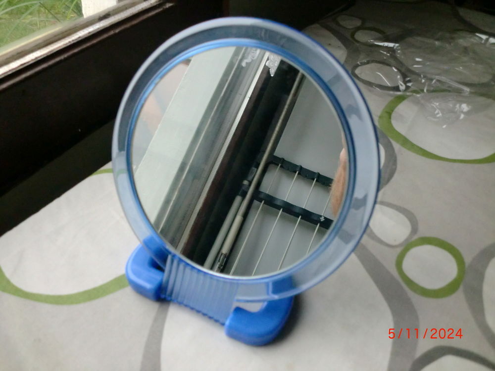 miroir double face grossissant neuf Décoration