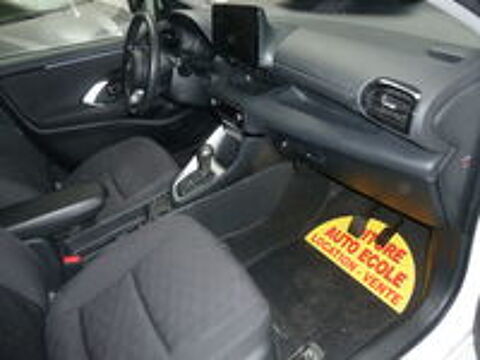 Yaris Hybride 116h Dynamic 2026 occasion 95300 Ennery