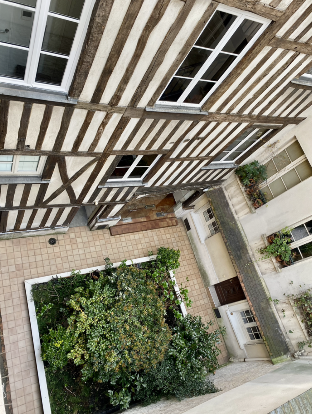 Appartement 3 pièces 70 m² · à Paris 3 · 70 m² · 850 000 €