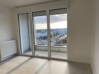 Appartement � louer 3 pi�ces 62 m� Bordeaux