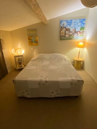 Maison 4 pièces 130 m² · à Saint-Dizant-du-Gua · 130 m² · 130 000 €