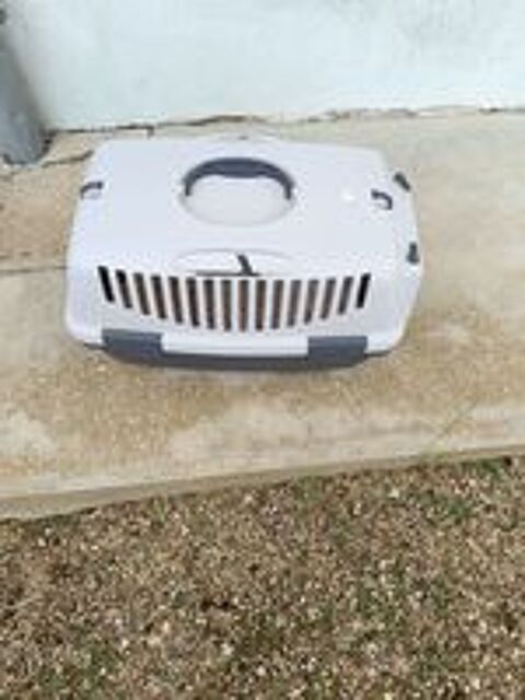   cage pour chat ou petit chien 