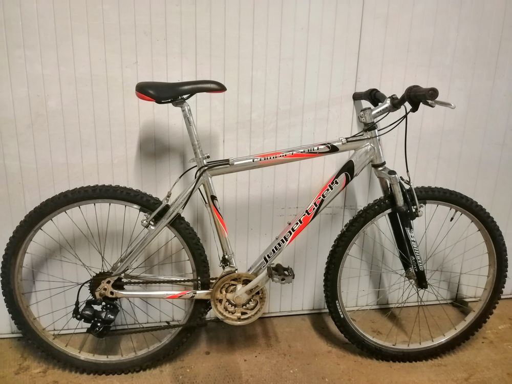 VTT 26 pouces alu JUMPERTRECK Vélos
