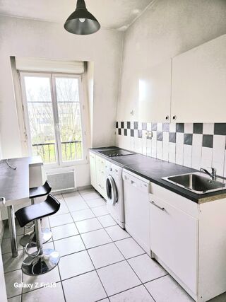  Appartement � louer 3 pi�ces 63 m� Thiais