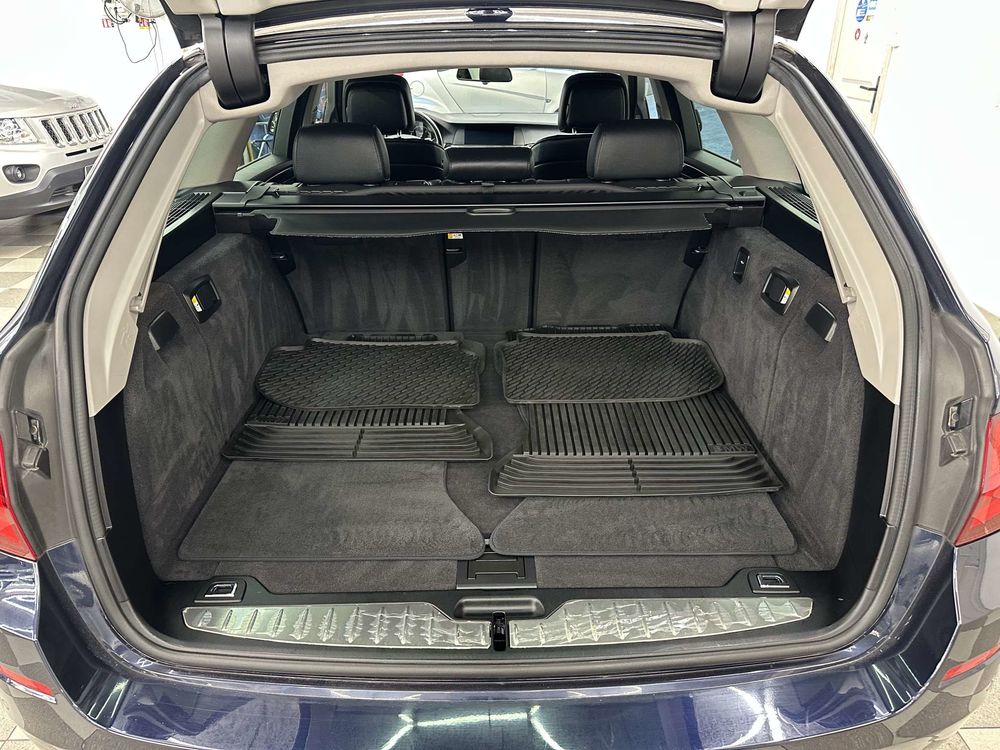 S&eacute;rie 5 Touring 530d 258ch 149g Luxe A 2013 occasion 06600 Antibes