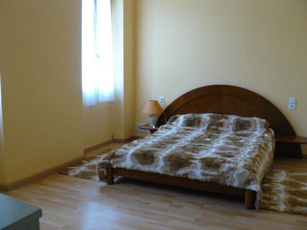   Disponibilité gite à Lespielle  64350, 
Gite à l'étage Aquitaine, Lespielle (64350)
