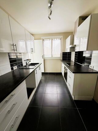  Appartement � vendre 5 pi�ces 80 m�