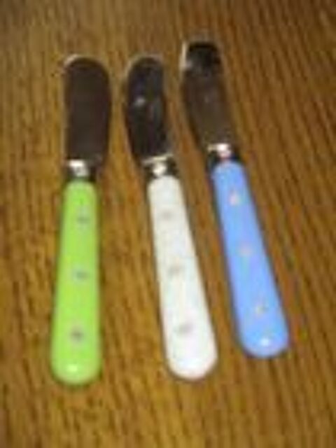 Trois petits couteaux � toast et autres mod�les 0 M�rignies (59)