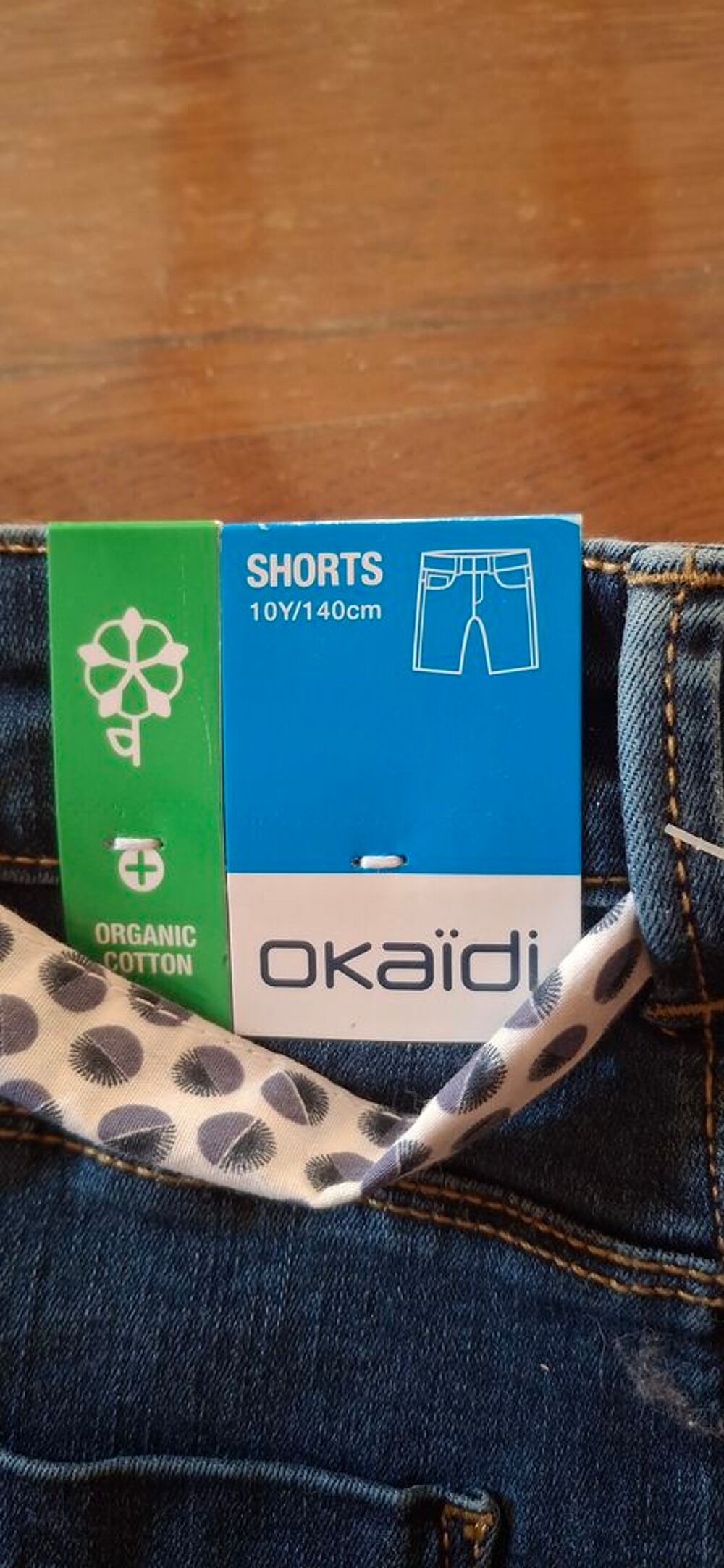 Short en jean marque Okaidi neuf avec &eacute;tiquette taille 10ans Vêtements enfants