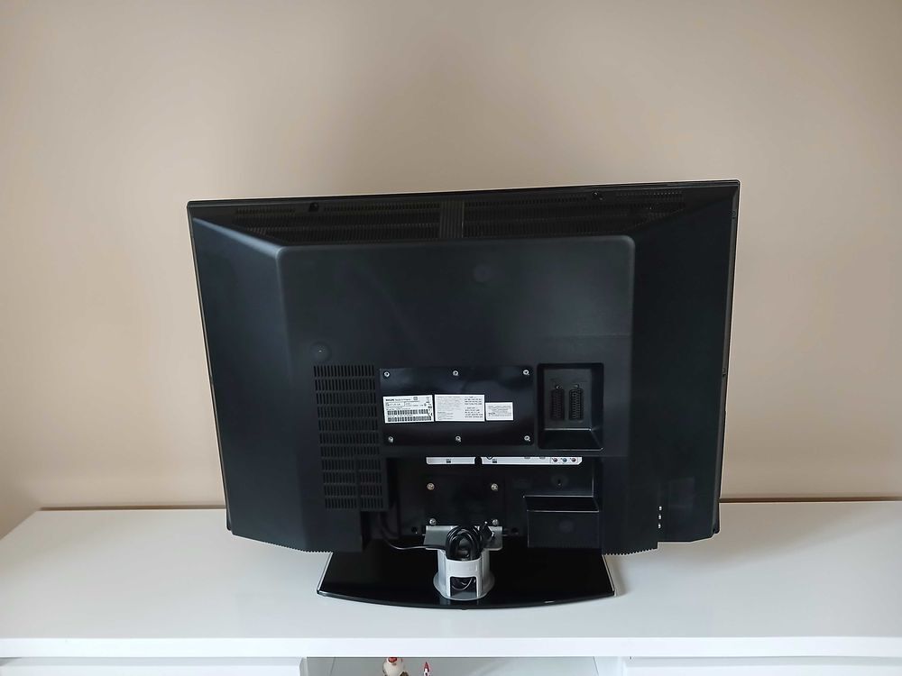 T&eacute;l&eacute;viseur 80 cm Photos/Video/TV