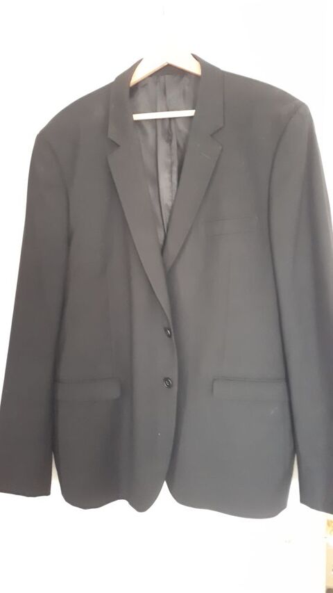 Veste 100% laine Nino Ferletti 15 Montigny-le-Bretonneux (78)