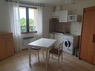  Appartement à louer 1 pièce 25 m²