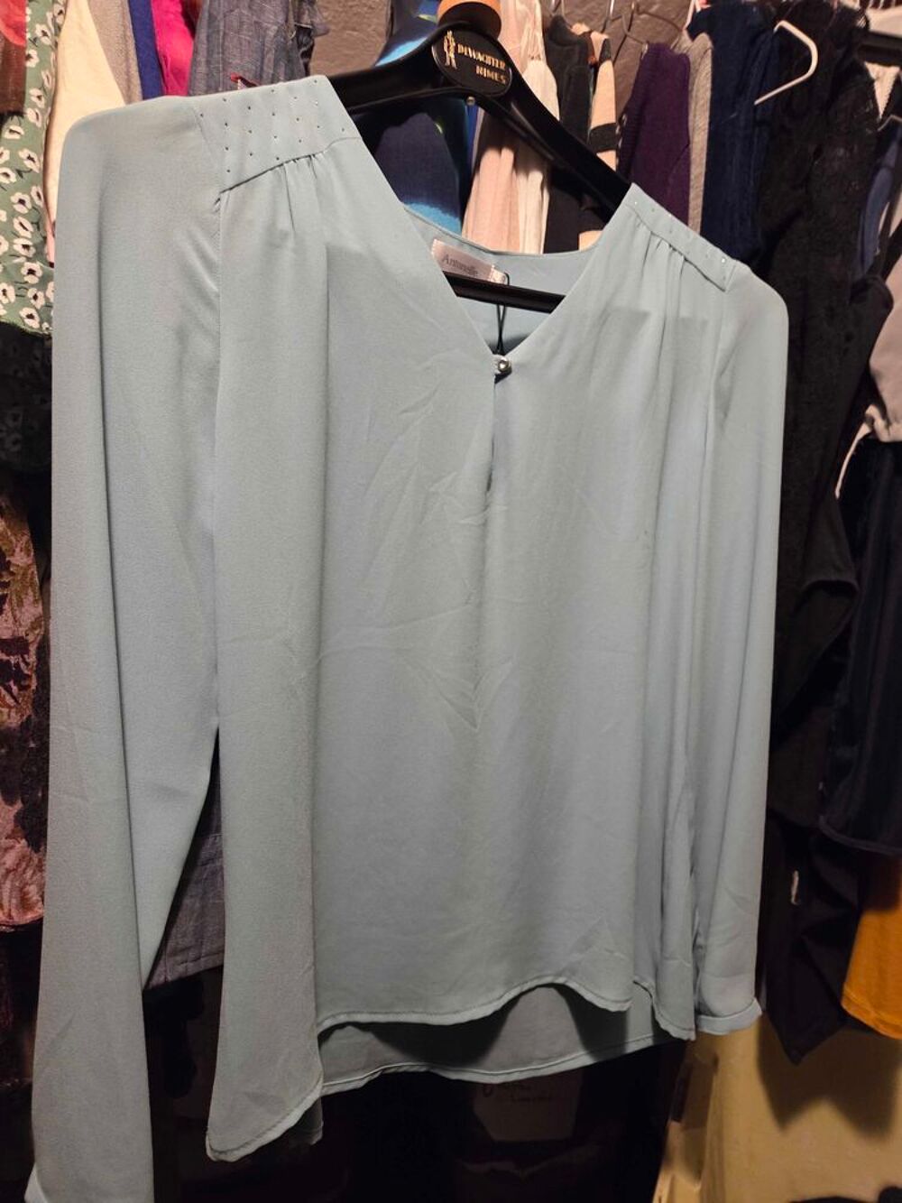 lot de vetements Vêtements