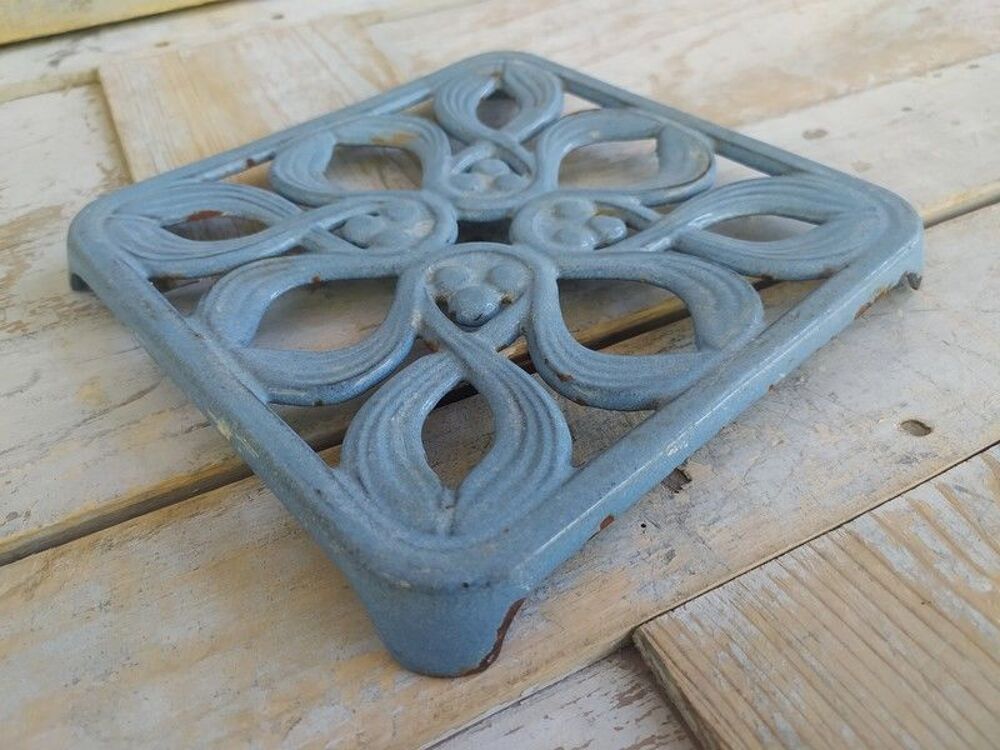 Ancien Dessous de Plat &Eacute;maill&eacute; Gris Bleu D&eacute;cor de Gui 