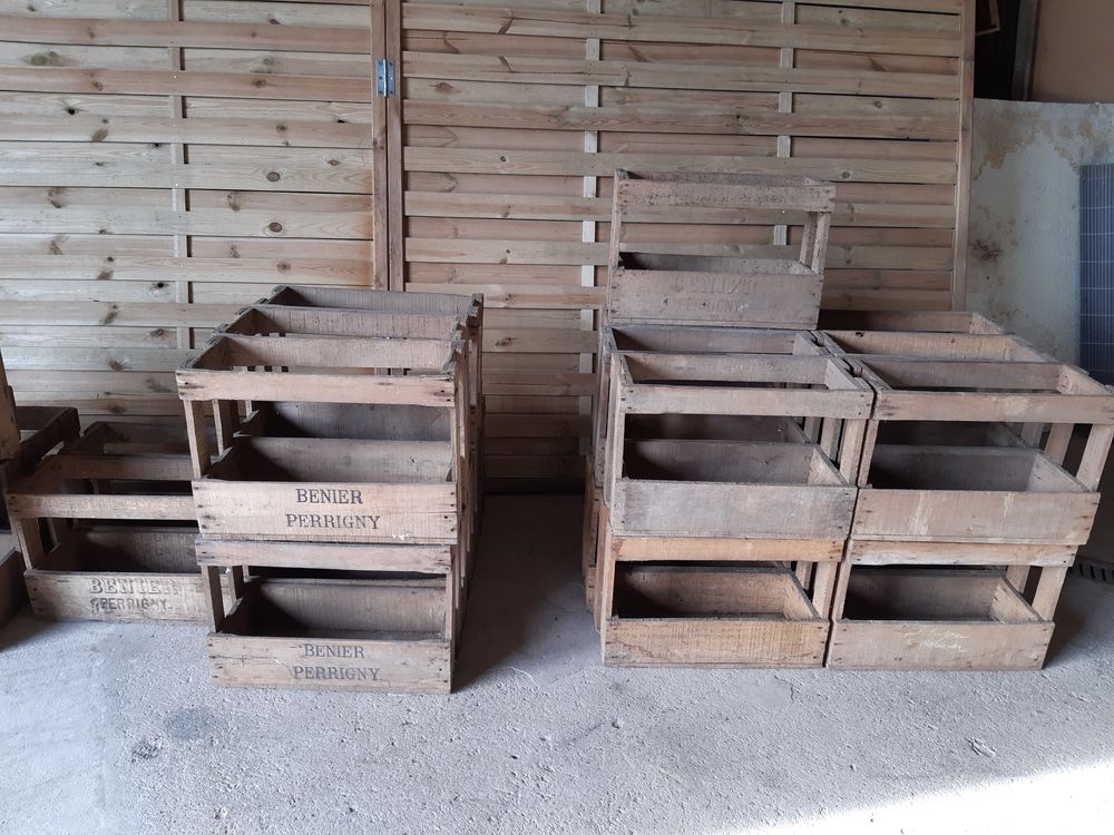 Caisses en Bois Anciennes. Décoration