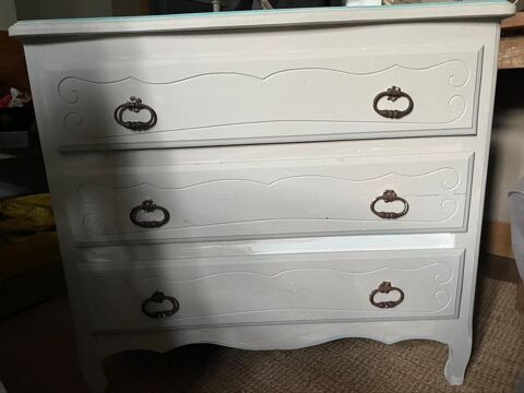 commode en bois peint 50 Laval-Roquecezi�re (12)