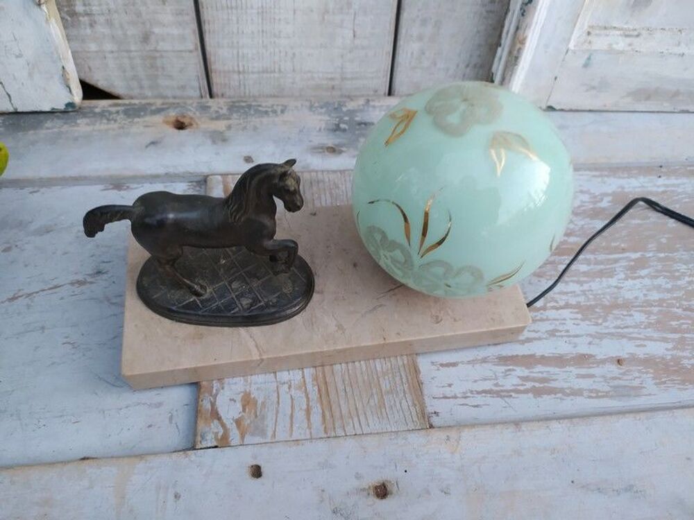 Lampe Veilleuse Cheval Globe Art D&eacute;co Style Vintage Décoration