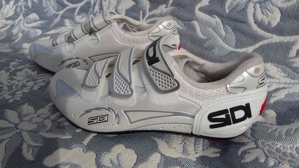 CHAUSSURES V2LOS SIDI FEMME Sports