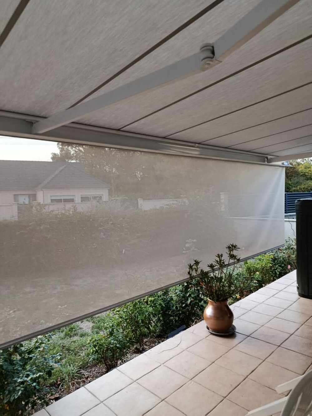 STORE BANNE COFFRE MOTORIS&Eacute; L5560X3000mm NEUF + LAMBREQUIN Jardin