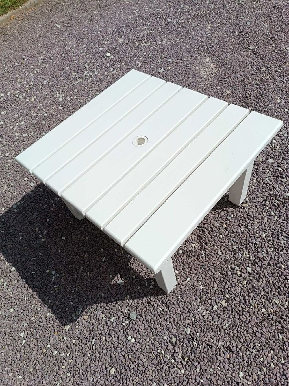 Petite table jardin ou balcon Meubles
