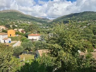  Appartement à louer 5 pièces 140 m²