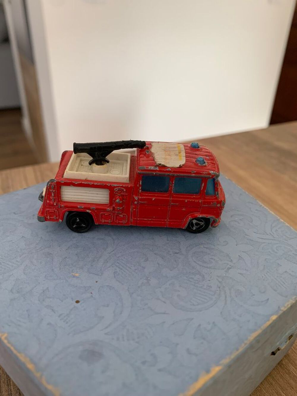 Jouet v&eacute;hicule miniature Majorette camion pompier Jeux / jouets